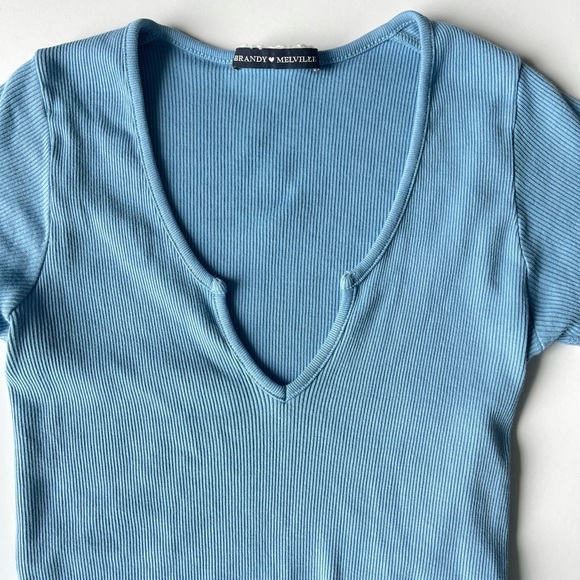Brandy Melville Top - Picture 3 of 4